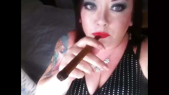 Spizoo - Bubble butt Kasey Wagner saugen ein monster Schwanz, kleine reife frau nude Titten