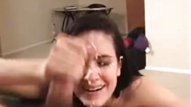 Interracial Pee nackte reife schlampen Party