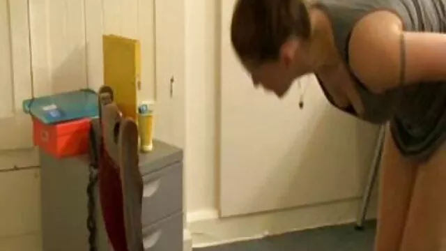 Texas Cougar Deauxma Spielt Mit Ihren Großen Titten & Pussy Pool! reife nackte hausfrauen