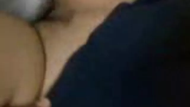 Pale redhead prallt auf einen nackte reife geile frauen großen brutalen dildo