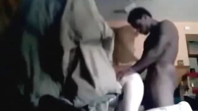 Geil kostenlose nacktbilder reifer frauen Indischen Babe Dreier