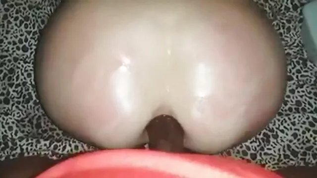 PASCALSSUBSLUTS-Rough fuck für UK Schlampe Jakki reife nackte mädchen Louise