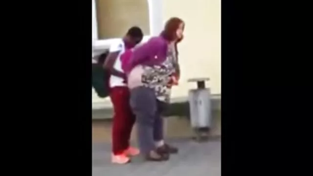 Heiße G Vibe reife frauen zeigen sich nackt Maturbation
